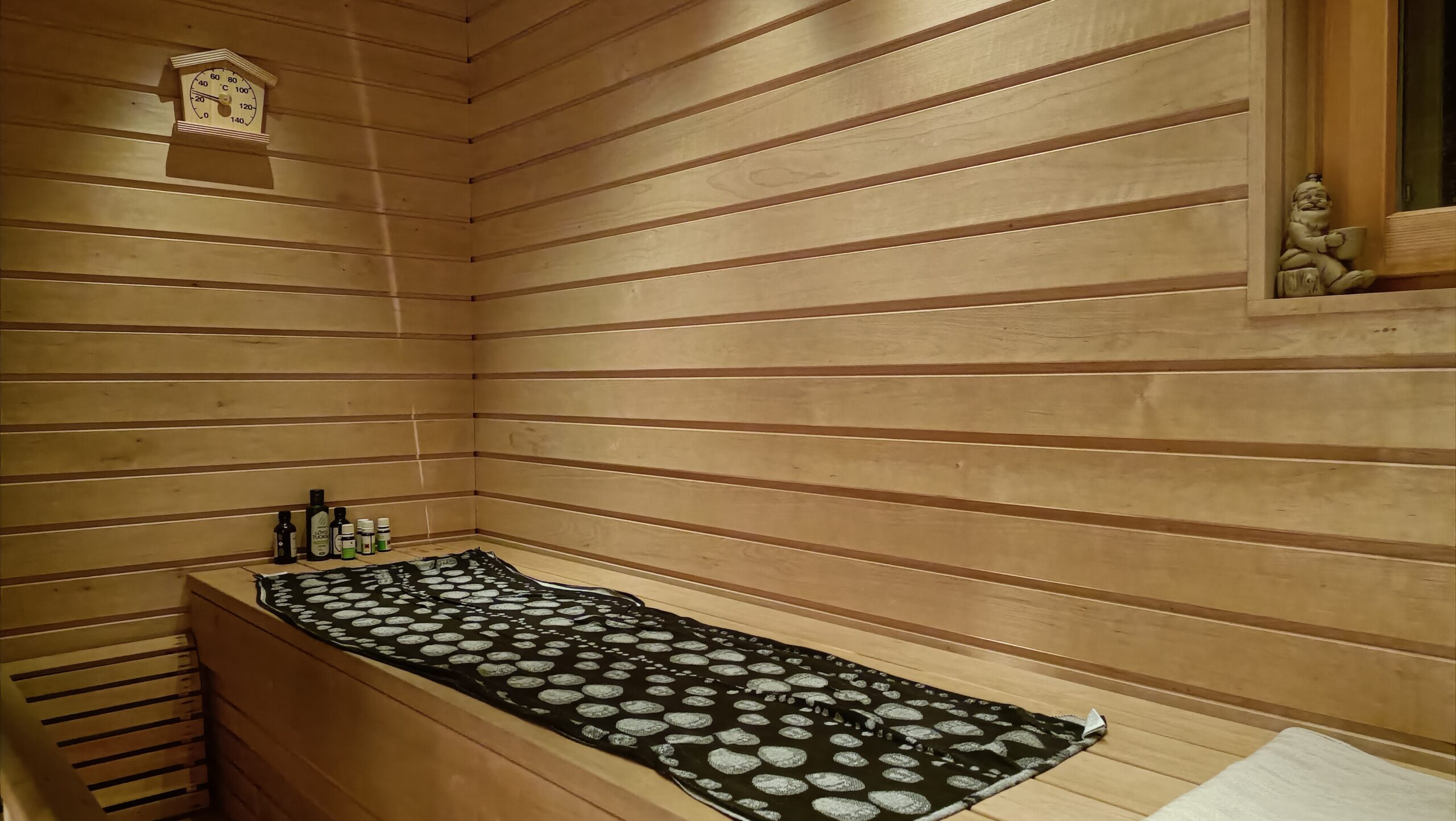 Finish wooden souna from the inside